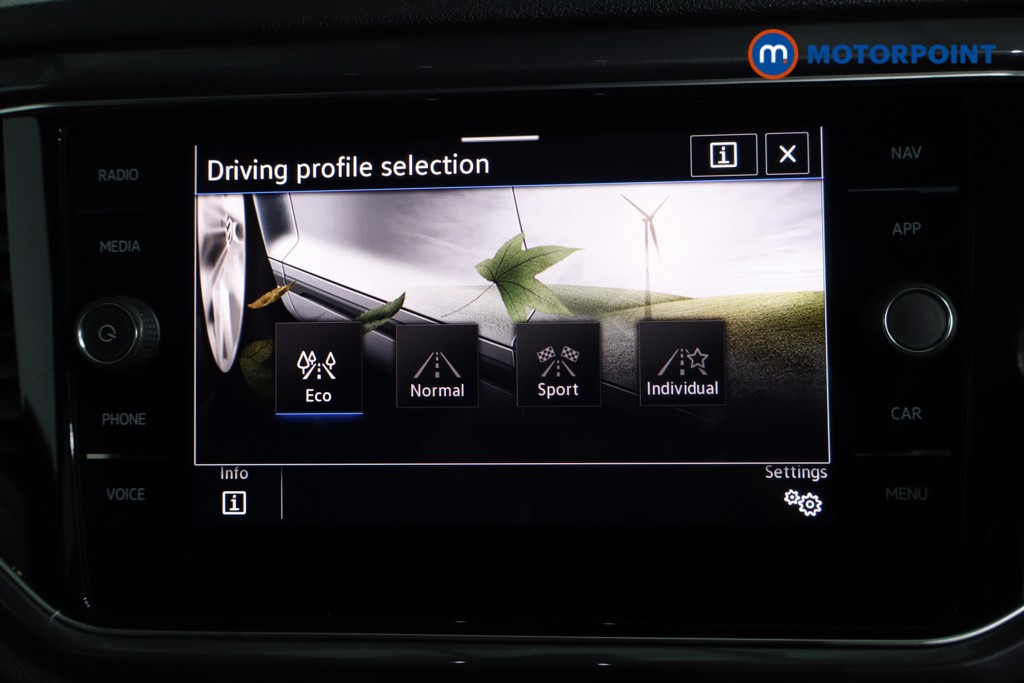 Used Volkswagen T-Roc 2021 for sale - 77006243: Photo 20