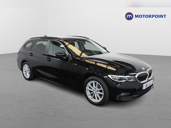 2022 - 320i SE Pro 5dr Step Auto