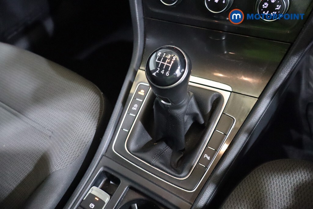 Used Volkswagen Golf 2019 for sale - 76218034: Photo 20