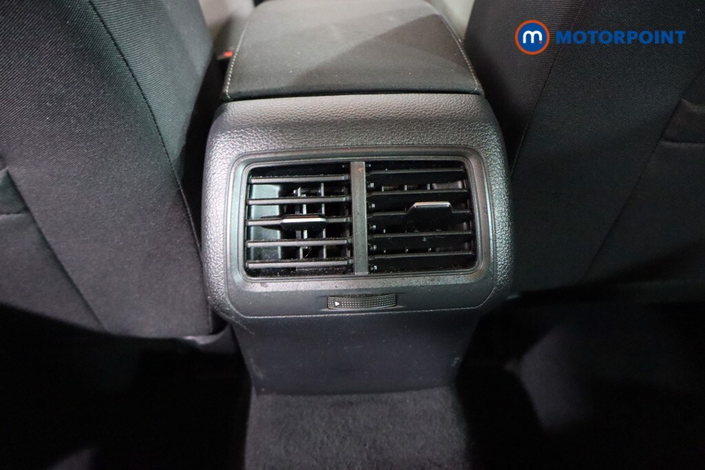 Used Volkswagen Golf 2019 for sale - 76218034: Photo 29