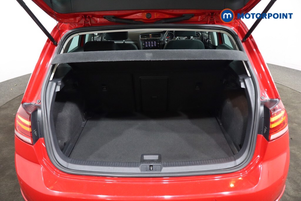 Used Volkswagen Golf 2019 for sale - 76218034: Photo 31