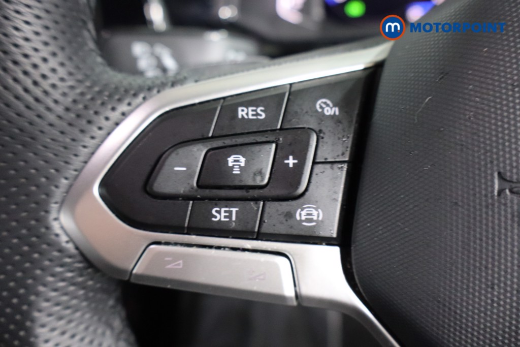 Used Volkswagen T-Roc for sale - 77318549: Photo 21