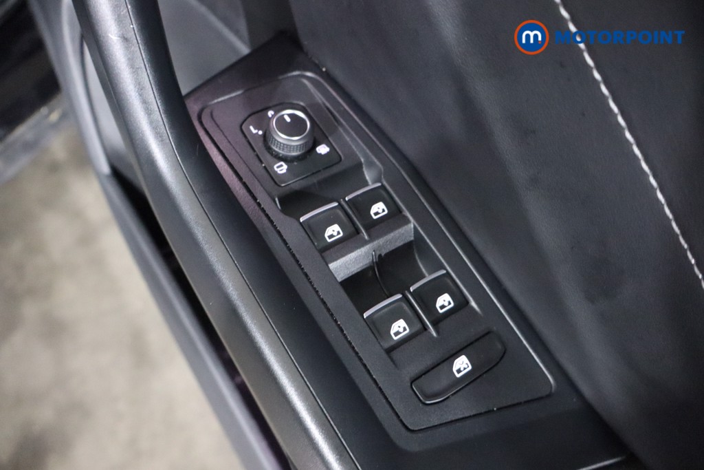 Used Volkswagen T-Roc for sale - 77318549: Photo 26