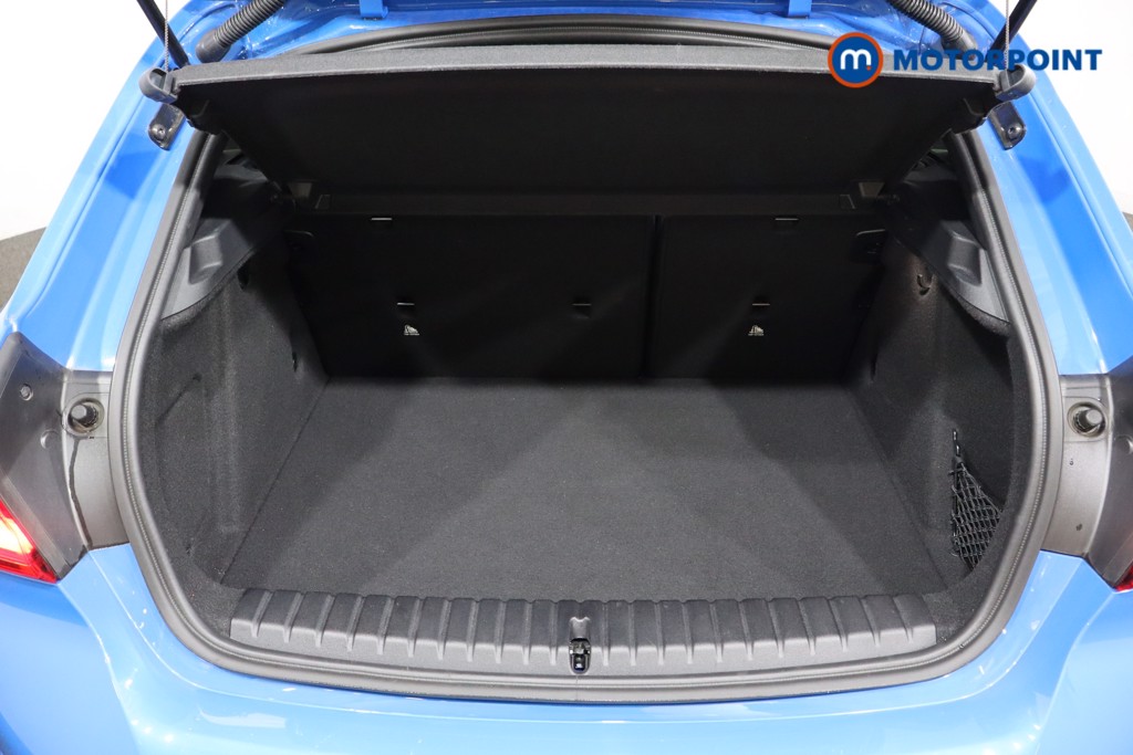 Used BMW 1 Series 2024 for sale - 76362325: Photo 32