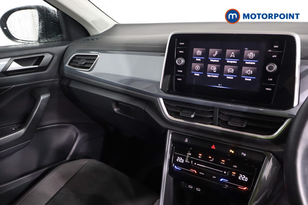 Used Volkswagen T-Roc 2023 for sale - 77546083: Photo 11