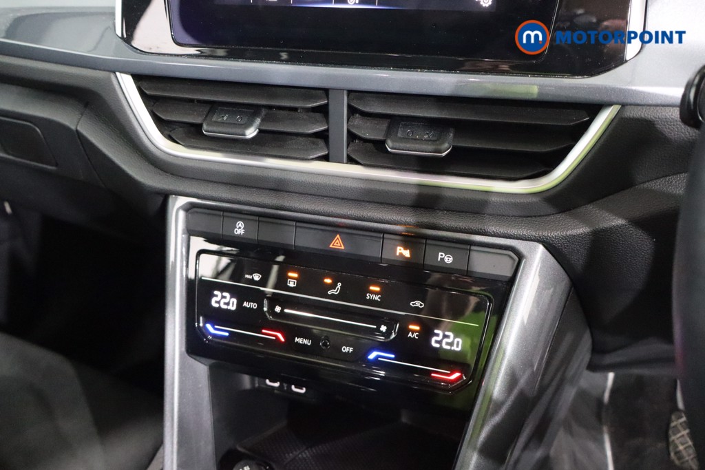 Used Volkswagen T-Roc 2023 for sale - 77546083: Photo 19