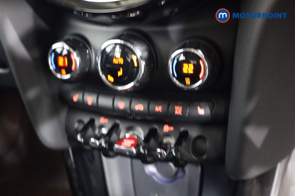 Used MINI Hatch 2022 for sale - 76734600: Photo 15