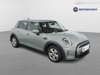 2022 - 1.5 Cooper Classic 5dr [Comfort-Nav Pack]