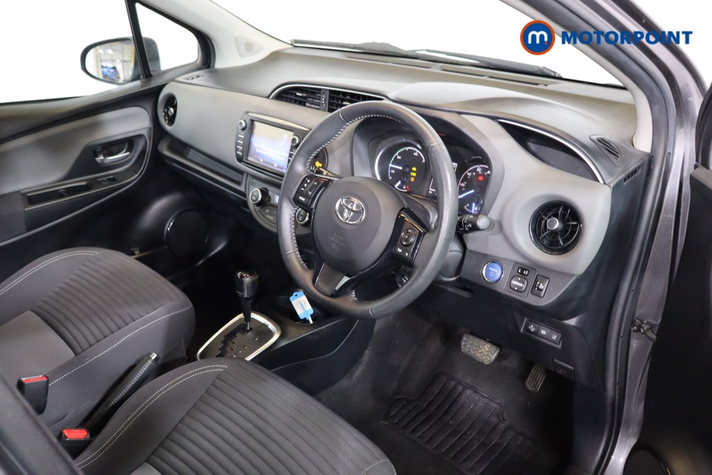 Used Toyota Yaris 2019 for sale - 76697110: Photo 9