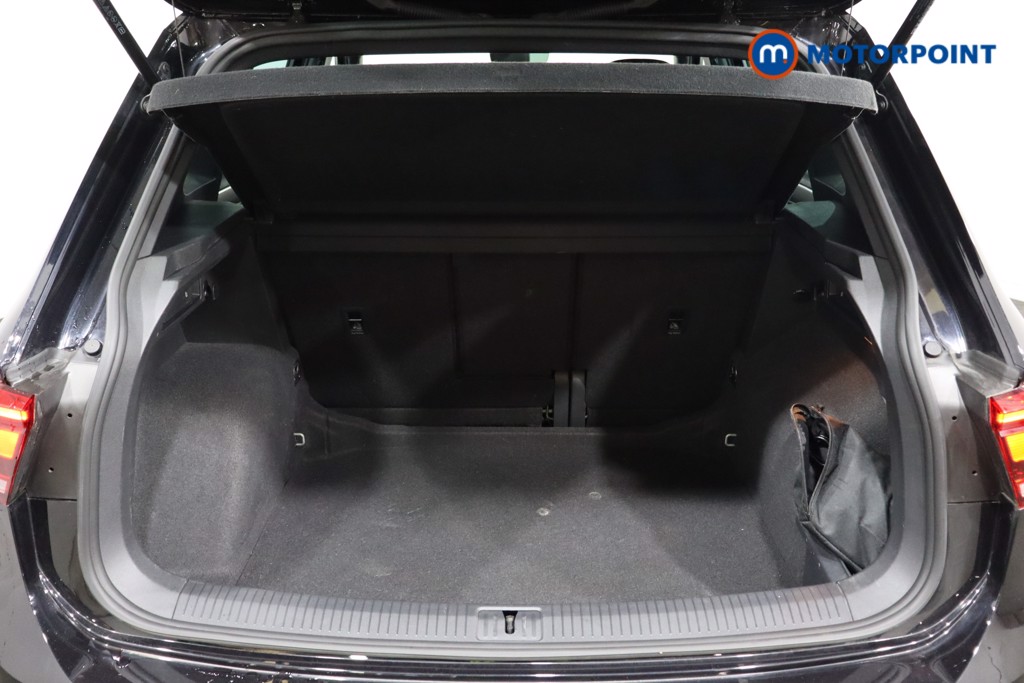 Used Volkswagen Tiguan 2021 for sale - 76303385: Photo 32