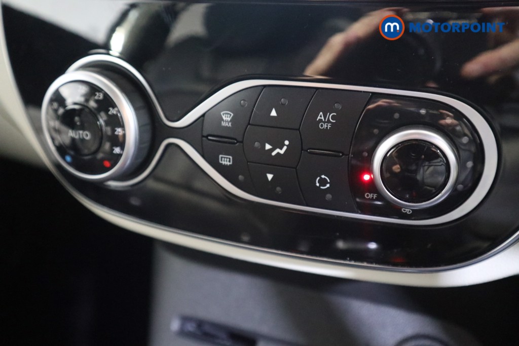 Used Renault Captur 2019 for sale - 77262352: Photo 15