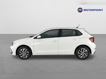 Used Volkswagen Polo 2024 for sale - 78479132: Photo