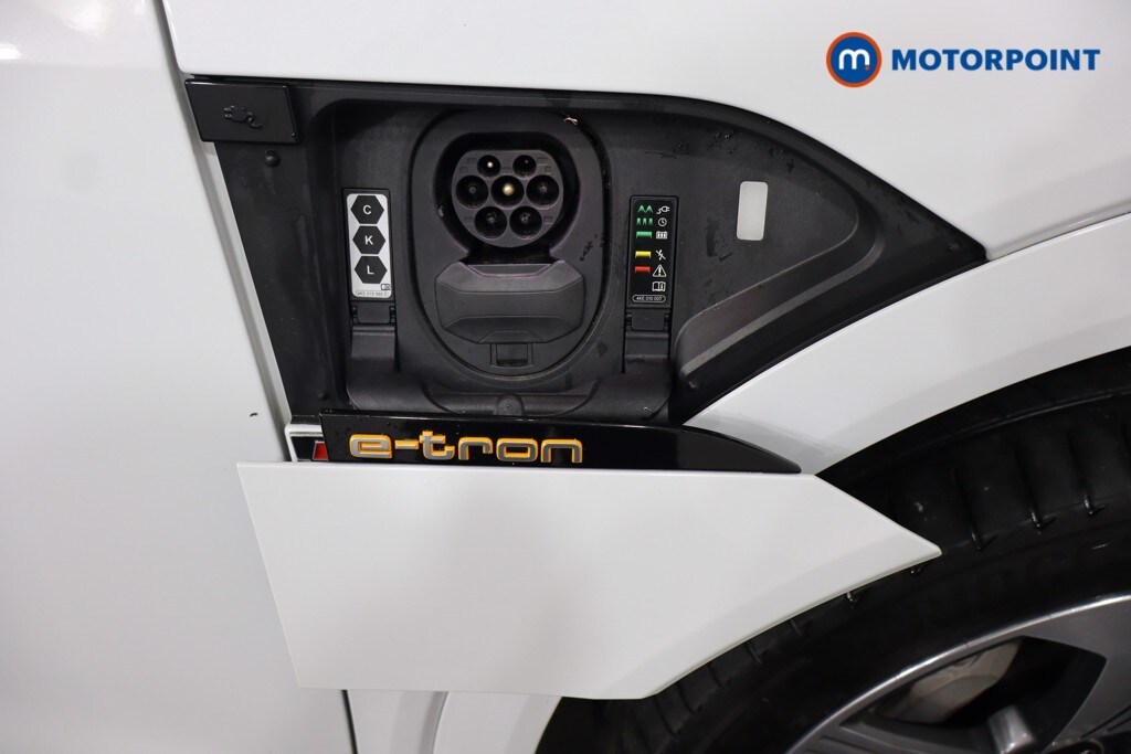 Used Audi e-tron 2022 for sale - 77168319: Photo 47