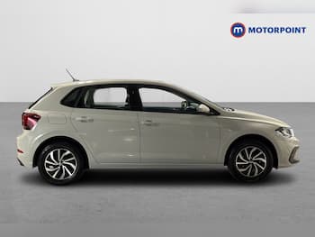 Used Volkswagen Polo 2024 for sale - 79640973: Photo