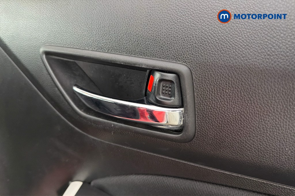 Used Suzuki Swift 2019 for sale - 78078369: Photo 29