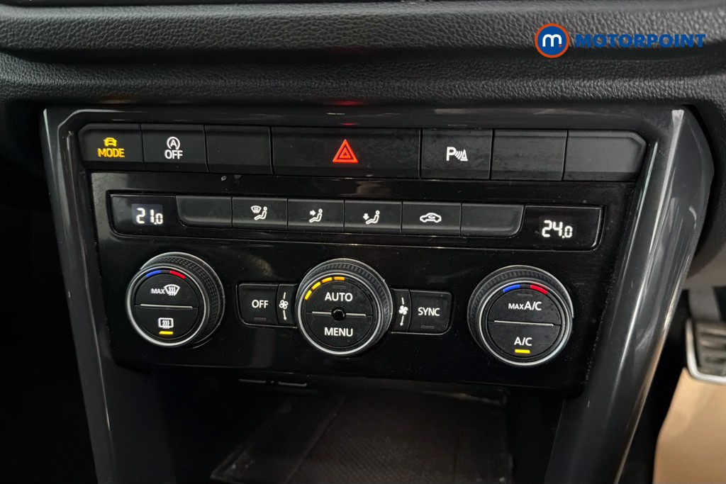 Used Volkswagen T-Roc 2018 for sale - 78064721: Photo 18