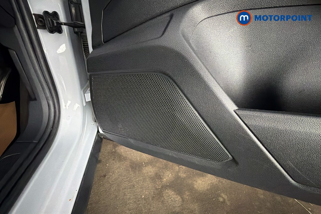 Used Volkswagen T-Roc 2018 for sale - 78064721: Photo 24