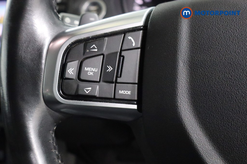 Used Land Rover Discovery Sport 2016 for sale - 76908981: Photo 11