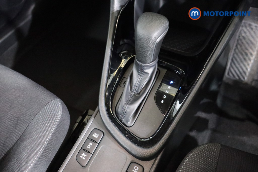 Used Toyota Yaris 2025 for sale - 77607738: Photo 17