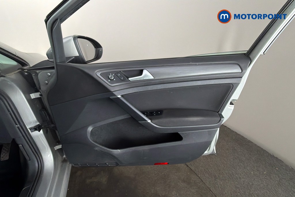 Used Volkswagen Golf 2020 for sale - 78199576: Photo 26