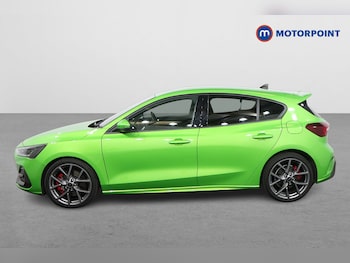 Used Ford Focus 2023 for sale - 76367199: Photo