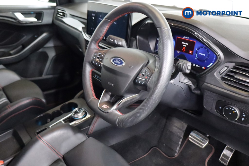 Used Ford Focus 2023 for sale - 76367199: Photo 9