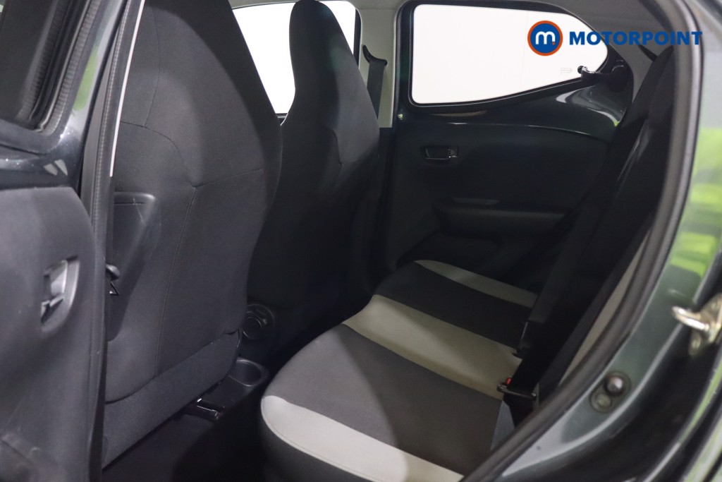 Used Toyota AYGO 2018 for sale - 77113792: Photo 19