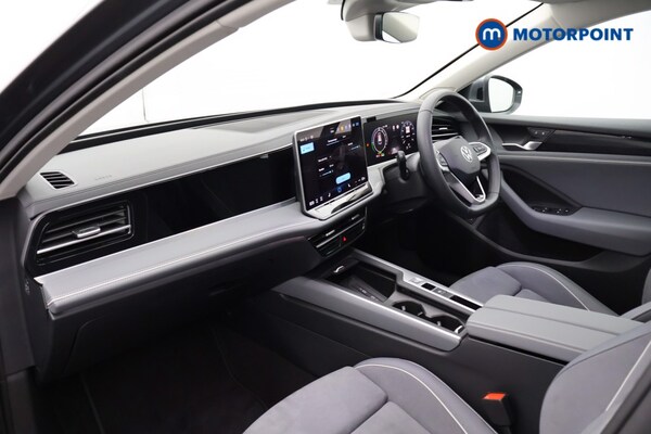 Used Volkswagen Passat 2025 for sale - 76222823: Photo 26