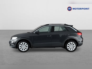 Used Volkswagen T-Roc 2019 for sale - 78768197: Photo