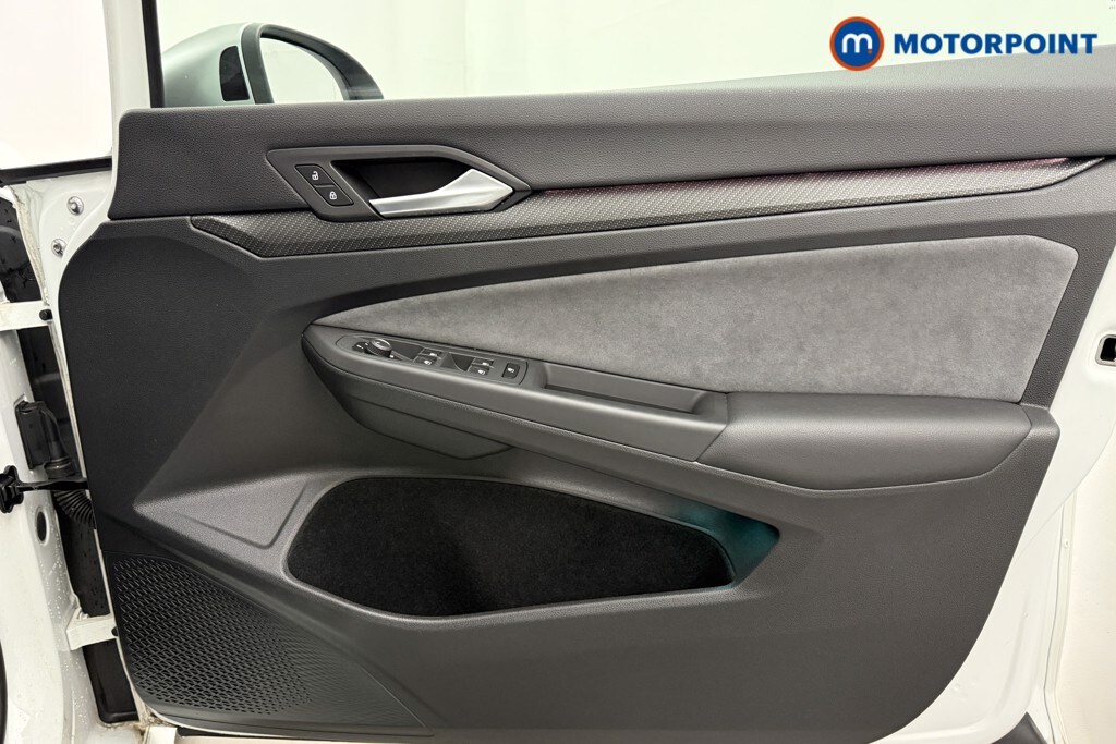 Used Volkswagen Golf 2023 for sale - 75985434: Photo 25