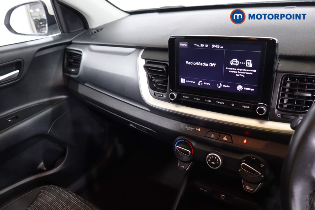 Used Kia Stonic 2021 for sale - 76460745: Photo 11