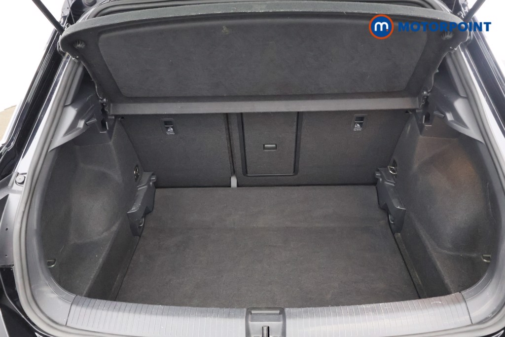 Used Volkswagen T-Roc 2022 for sale - 77235948: Photo 35