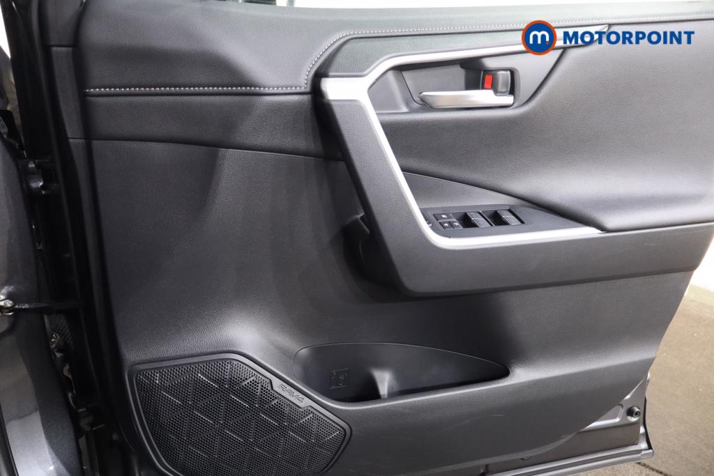 Used Toyota RAV4 2022 for sale - 78001477: Photo 17