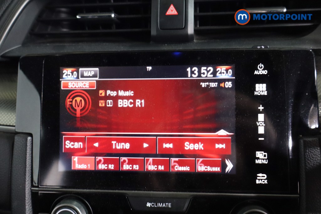 Used Honda Civic 2018 for sale - 76819514: Photo 16