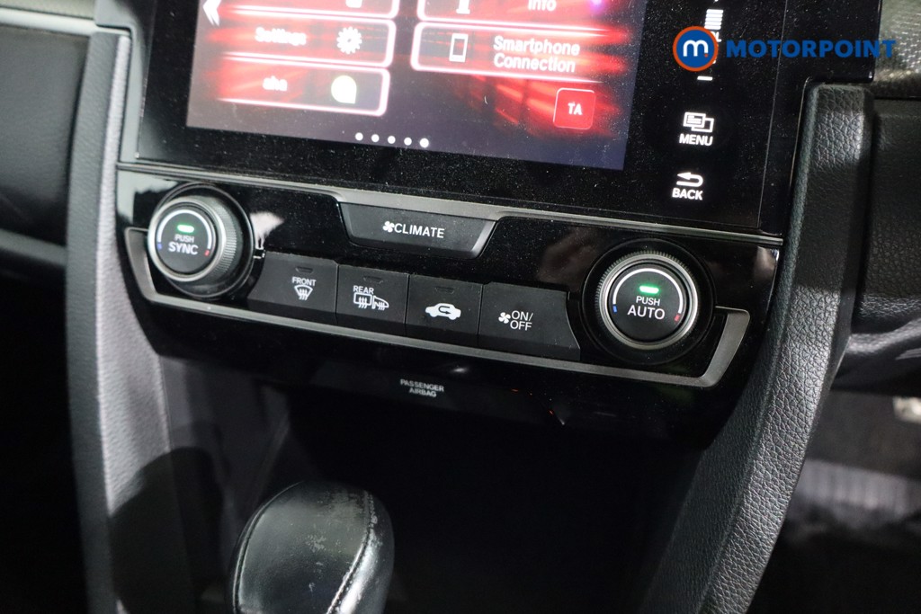 Used Honda Civic 2018 for sale - 76819514: Photo 19