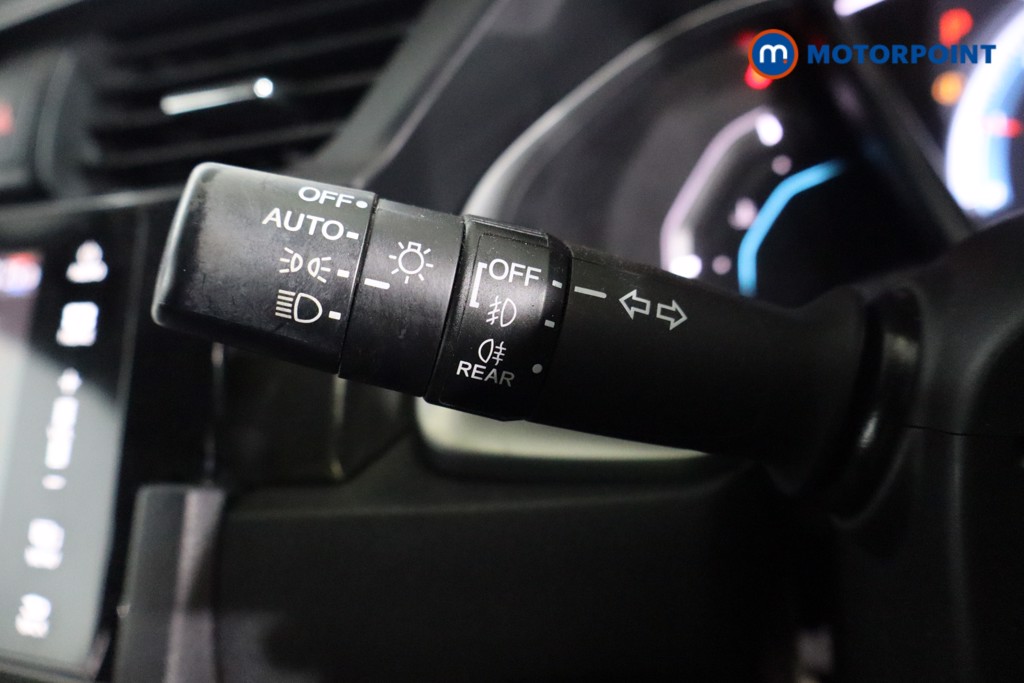 Used Honda Civic 2018 for sale - 76819514: Photo 23