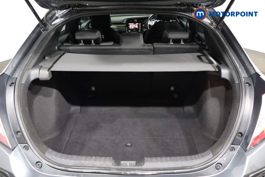 Used Honda Civic 2018 for sale - 76819514: Photo 30