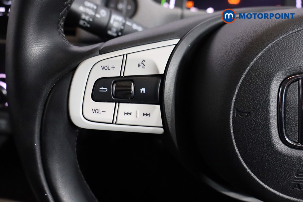 Used Honda Jazz 2023 for sale - 77106672: Photo 10