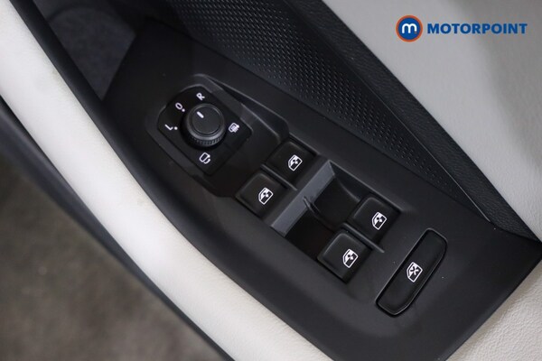 Used Volkswagen Passat 2025 for sale - 75653549: Photo 30