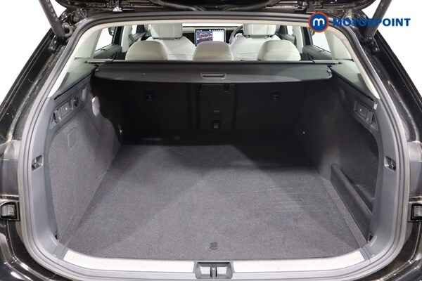 Used Volkswagen Passat 2025 for sale - 75653549: Photo 35