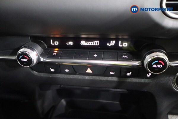 Used Mazda CX-30 2021 for sale - 76286023: Photo 18