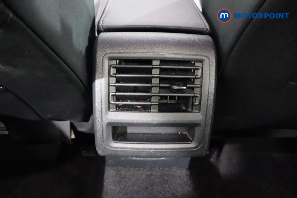 Used Volkswagen Golf 2024 for sale - 76411454: Photo 31