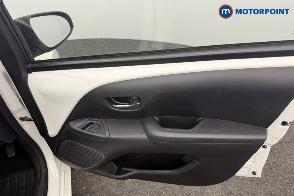 Used Toyota AYGO 2017 for sale - 77553303: Photo 17