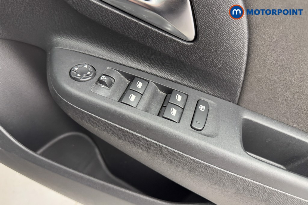 Used Vauxhall Corsa 2023 for sale - 76303380: Photo 23