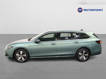 Used Volkswagen Passat 2025 for sale - 76394293: Photo