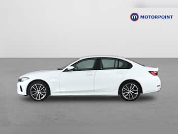 Used BMW 3 Series 2025 for sale - 79641004: Photo