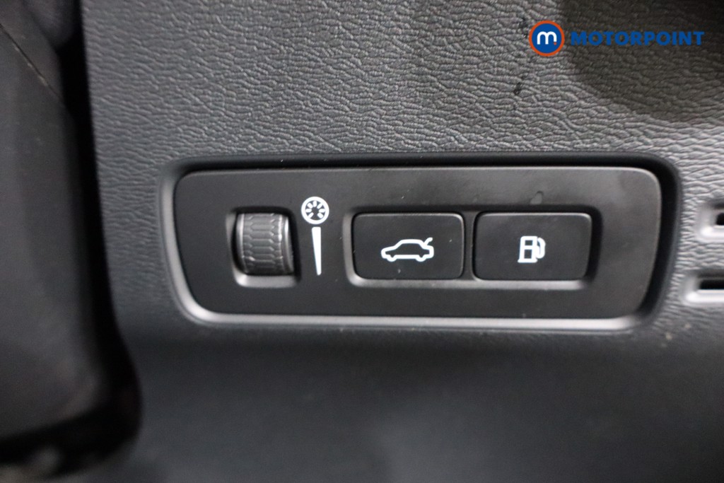 Used Volvo XC40 2022 for sale - 77546078: Photo 25