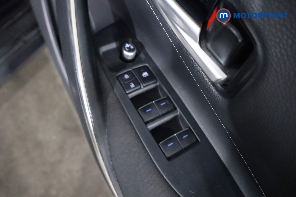 Used Toyota Corolla 2020 for sale - 76782705: Photo 25