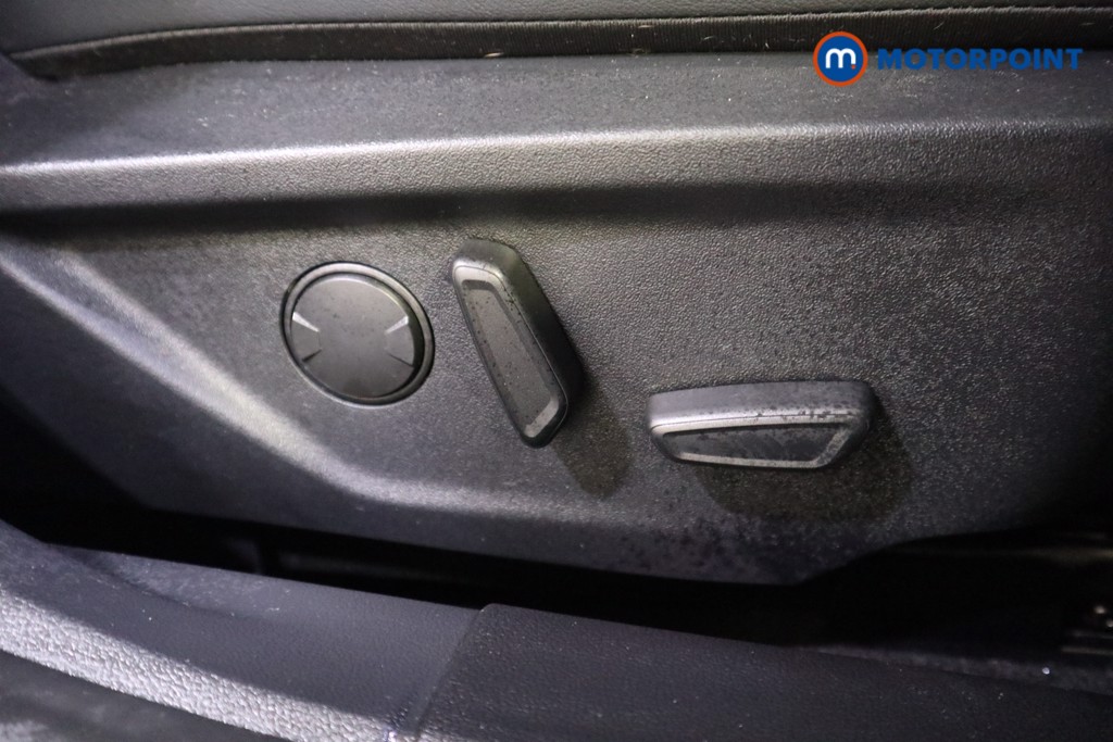 Used Ford Focus 2022 for sale - 77966060: Photo 23