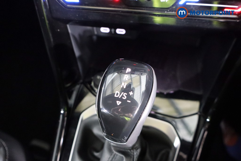 Used Volkswagen T-Roc 2025 for sale - 77312833: Photo 18